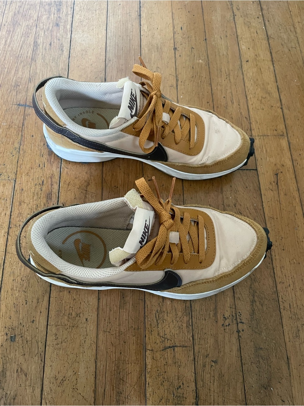 very cool women’s nike brown / white / beige waffle debut sneakers